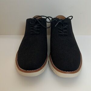 NEW IN BOX! Nautica Men’s Lightweight Oxford Shoes